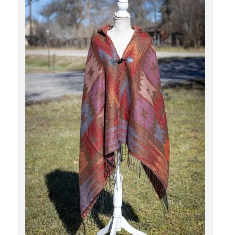 UNBRANDED | Red Brown Blue Orange Pink Yellow Rainbow Southwest Style Poncho | O